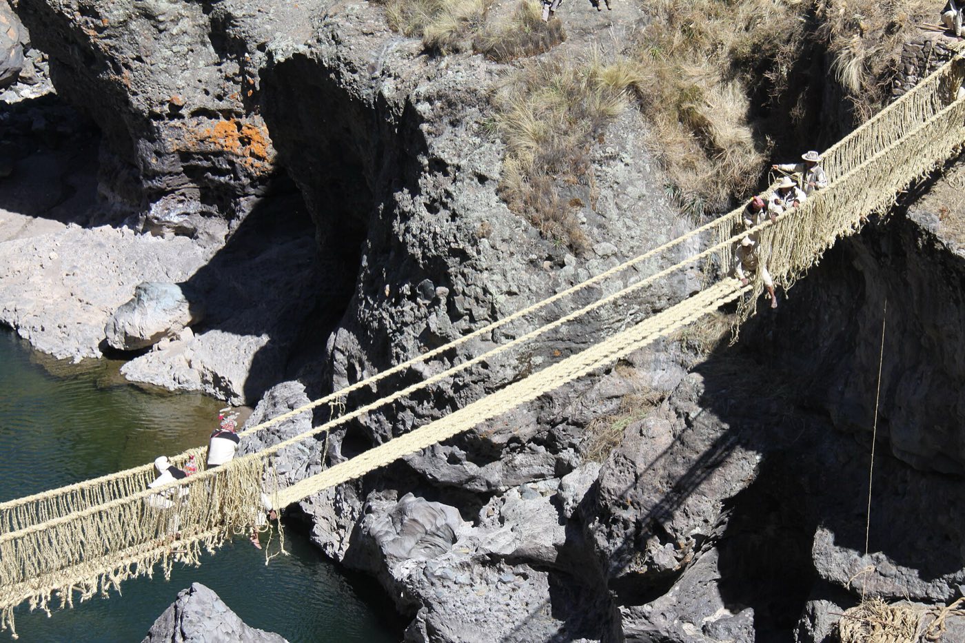 Q'eswachaka, the Inca rope bridge rebuilt every year, in the Cusco region of Peru. Photo: Ricardo Chirinos Portocarrero / Wikimedia Commons, CC0
